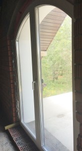 Арочное окно со штульповым механизмом.