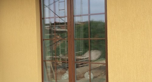 Окно с ламинированным шпросом. Профиль Schuco Corona CT 70