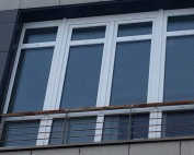 Балконная рама. Профиль Schuco Corona CT 70, фурнитура Roto NT, титан;